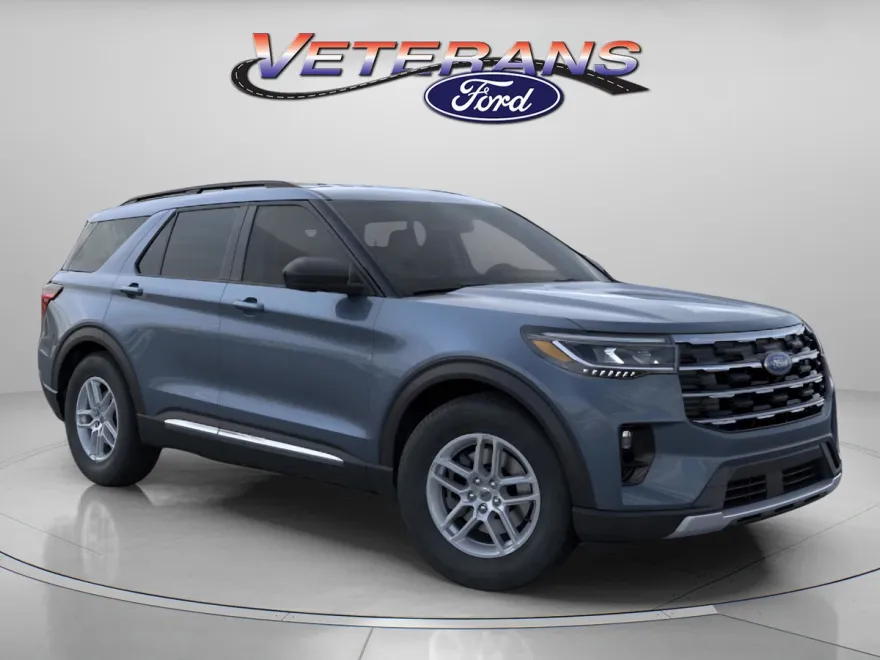 2025 Ford Explorer photo 1