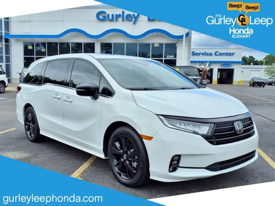2023 Honda Odyssey Sport photo 1