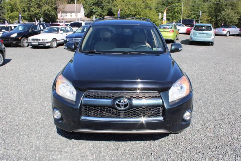 2012 Toyota RAV4 Limited photo 1