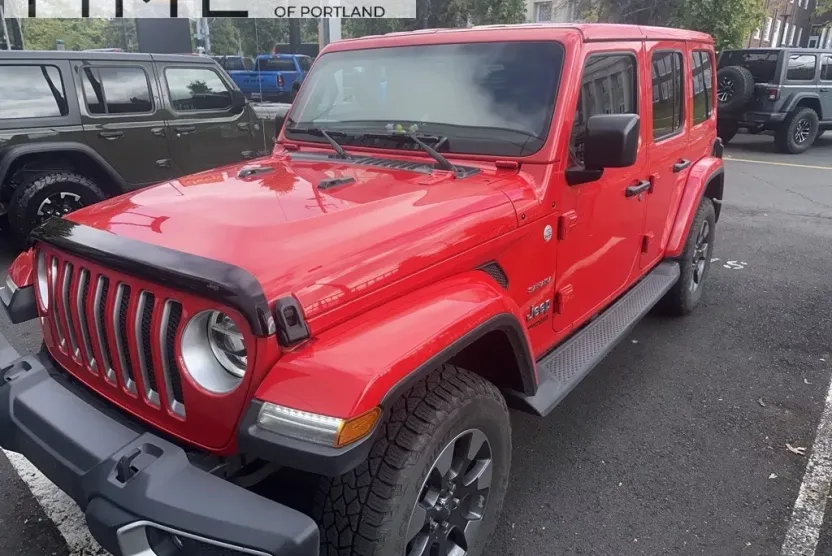 2018 Jeep Wrangler Unlimited Sahara photo 1