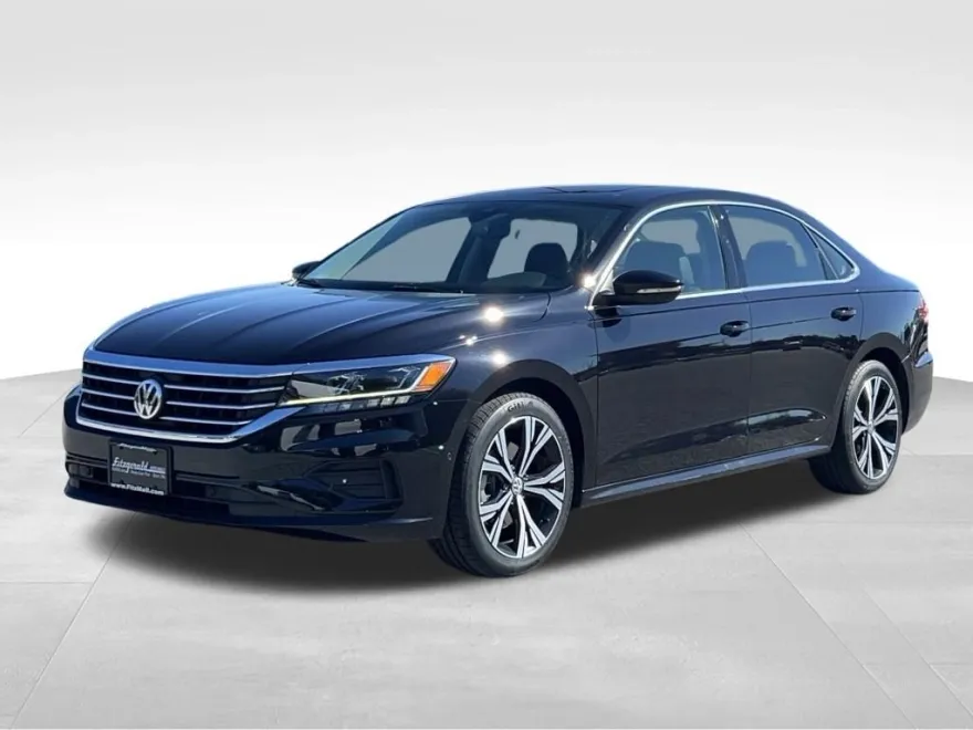 2020 Volkswagen Passat 2.0T SEL photo 1