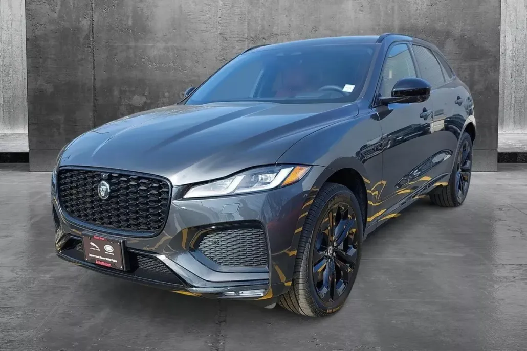 2026 Jaguar F-PACE P250 R-Dynamic S photo 1