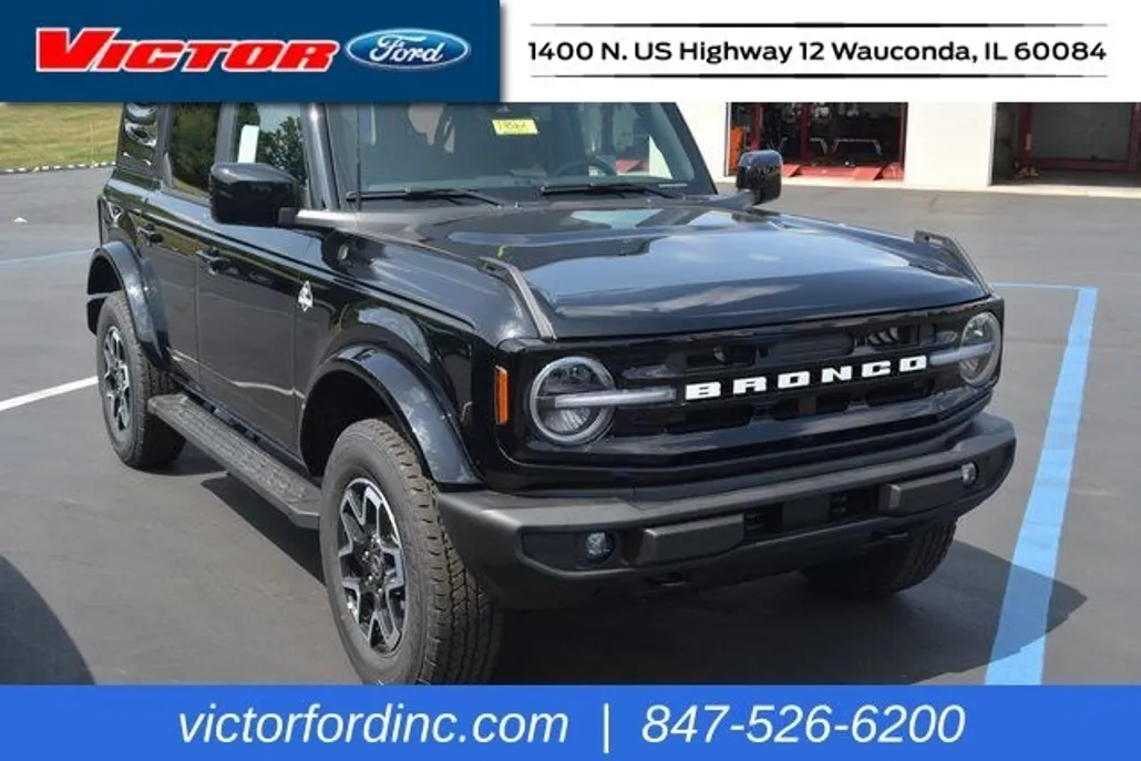 2024 Ford Bronco Outer Banks photo 1