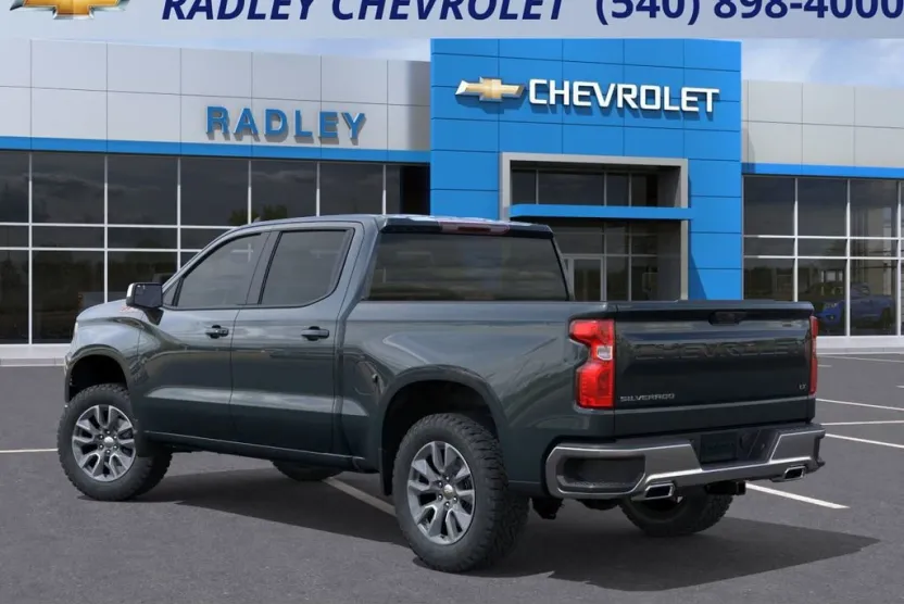 2026 Chevrolet Silverado 1500 LT photo 1