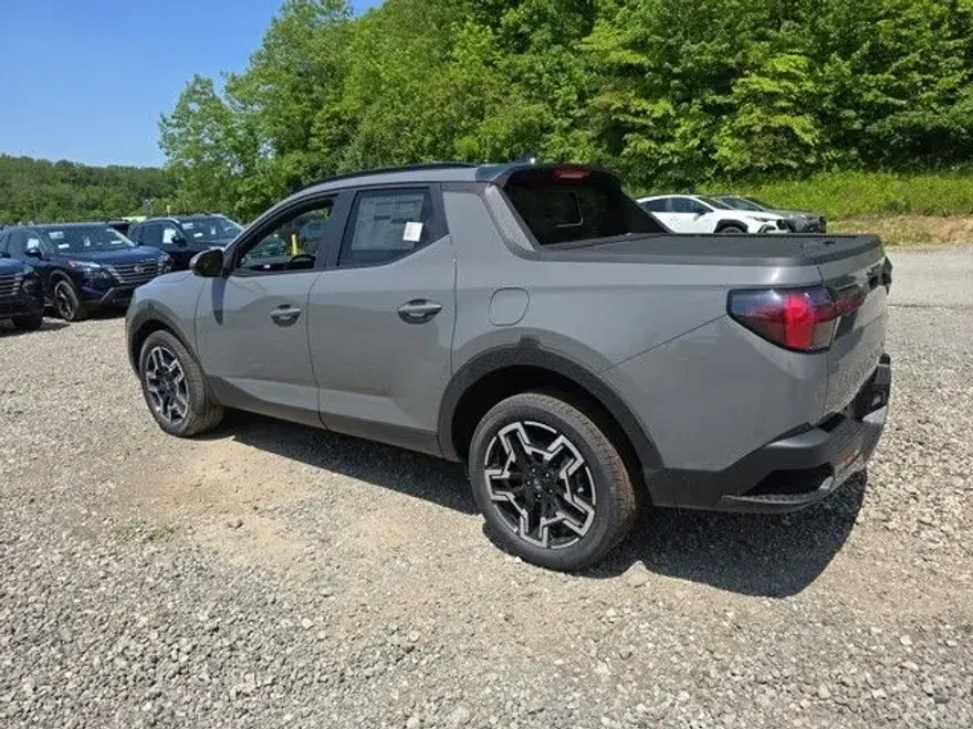 2025 Hyundai Santa Cruz Limited photo 1