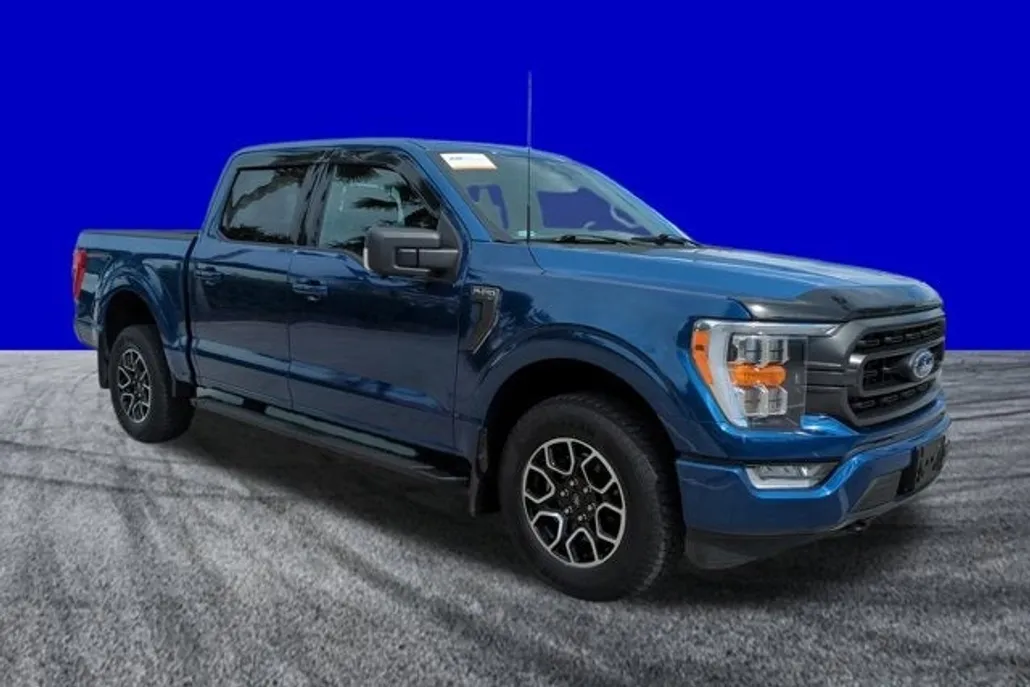 2022 Ford F-150 XLT photo 1