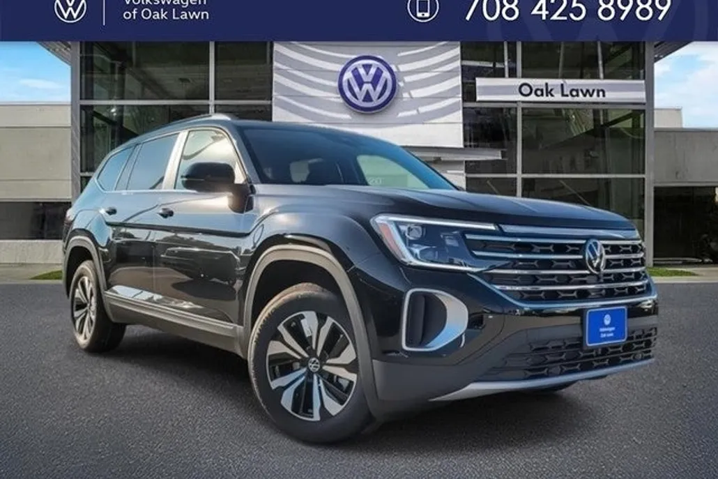 2026 Volkswagen Atlas SE Technology photo 1