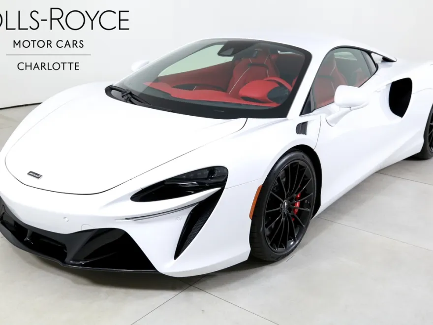 2025 Mclaren ARTURA photo 1