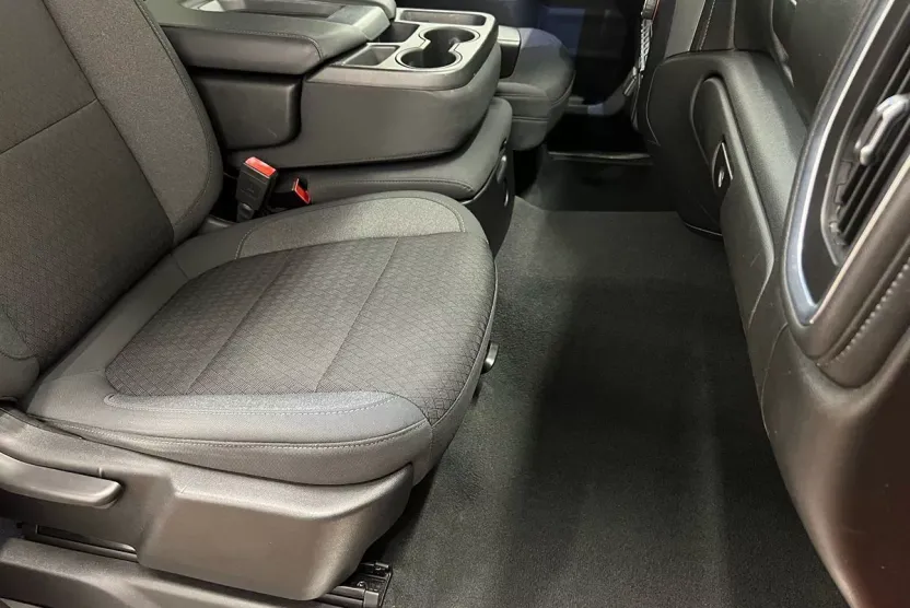 2021 Chevrolet Silverado 1500 LT photo 1