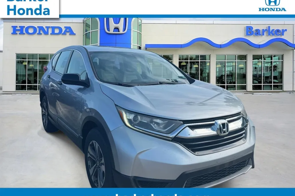 2017 Honda CR-V LX photo 1