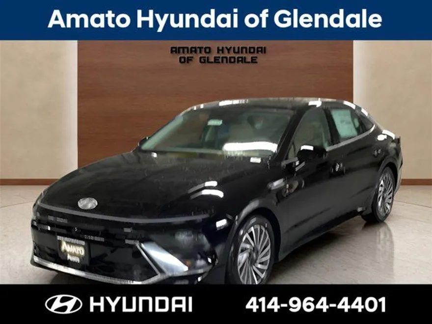 2025 Hyundai Sonata Hybrid Limited photo 1