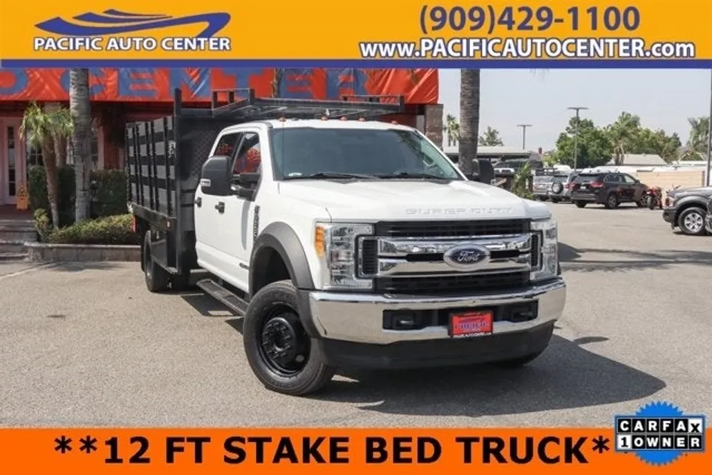 2017 Ford F-550 photo 1