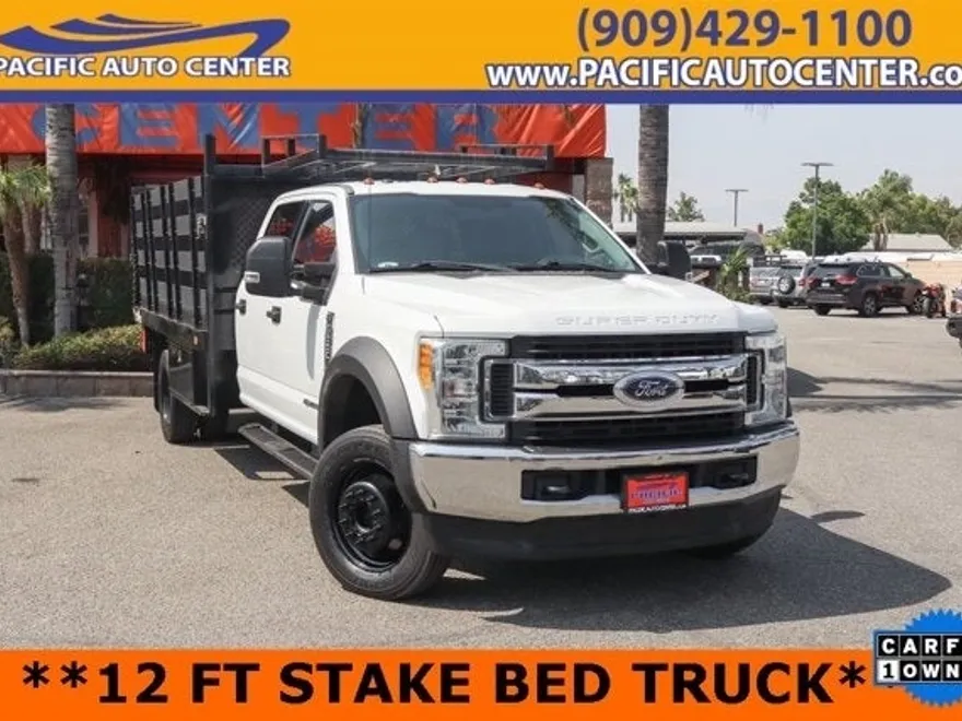 2017 Ford F-550 photo 1