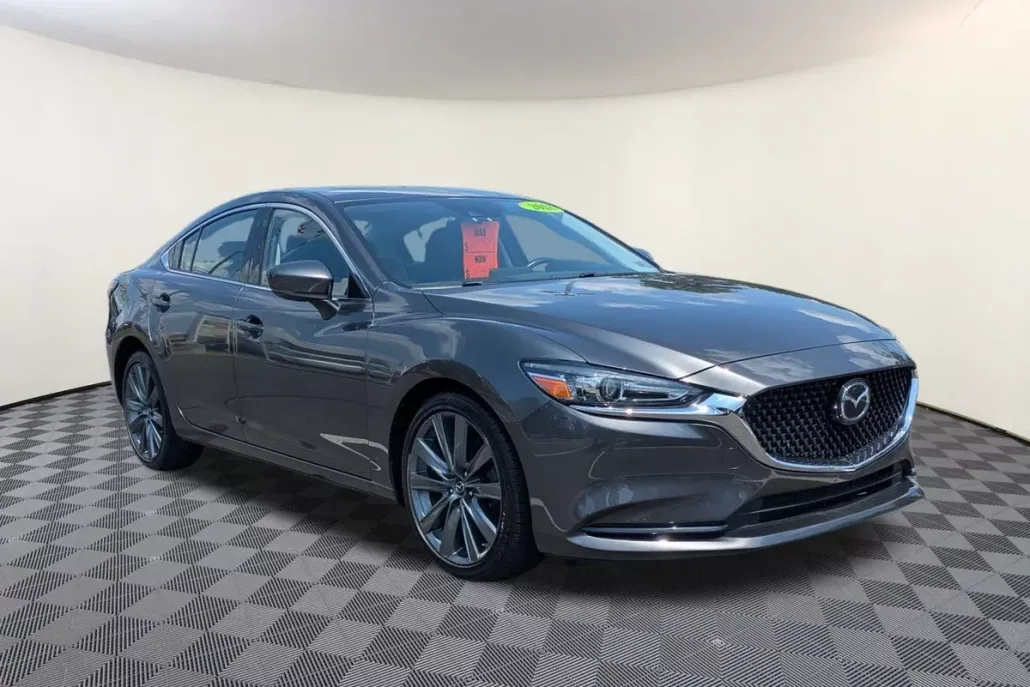 2018 Mazda Mazda6 Grand Touring photo 1