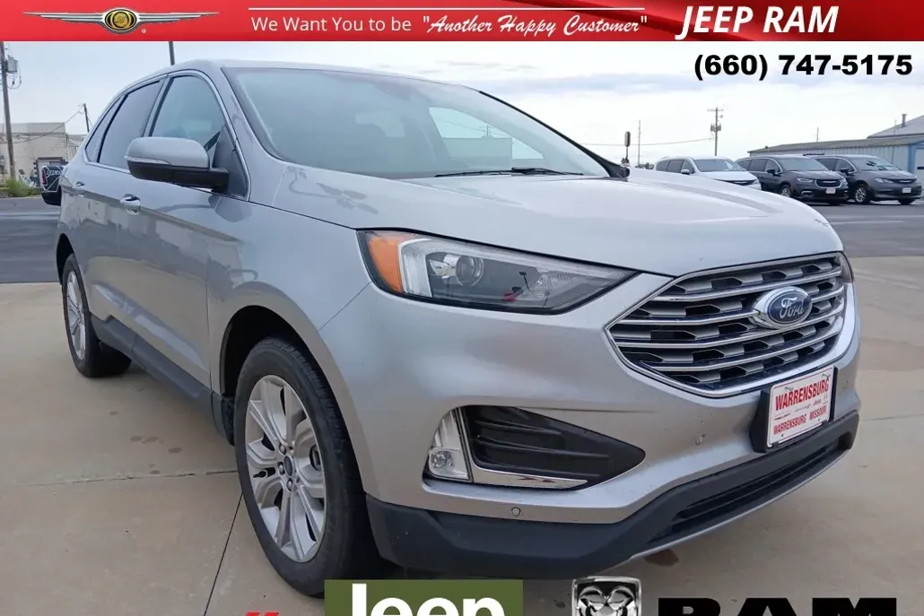 2022 Ford Edge Titanium photo 1