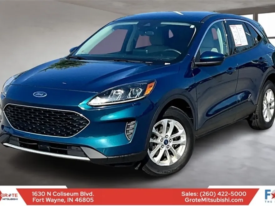 2022 Ford Escape Hybrid SEL photo 1