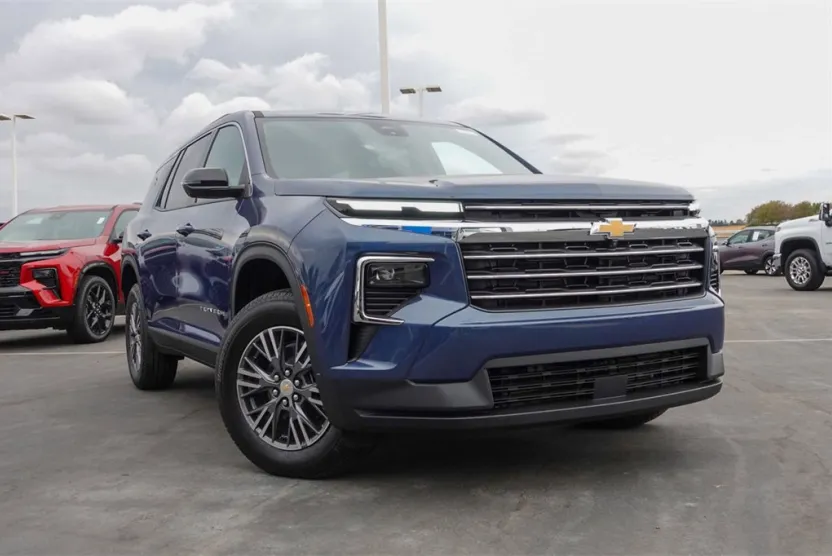 2026 Chevrolet Traverse photo 1