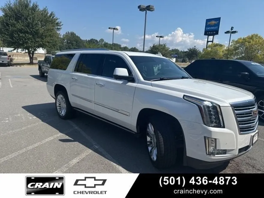 2020 Cadillac Escalade ESV Platinum photo 1