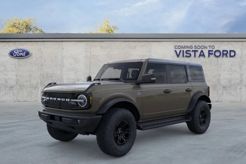 2025 Ford Bronco Outer Banks photo 1