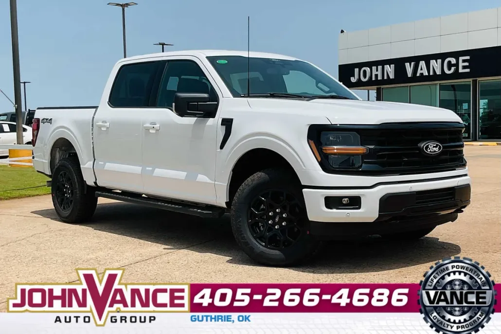 2025 Ford F-150 XLT photo 1