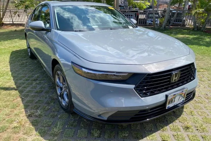 2023 Honda Accord Hybrid EX-L photo 1