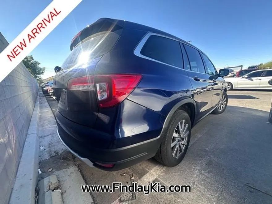 2020 Honda Pilot EX photo 1