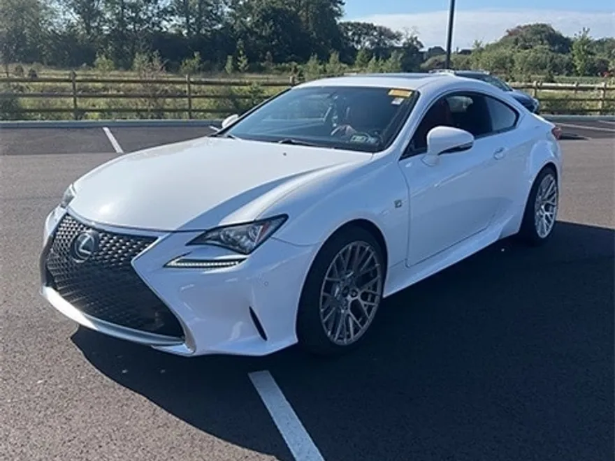 2017 Lexus RC 200t F SPORT photo 1