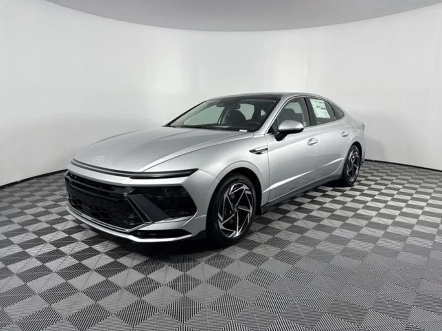 2025 Hyundai Sonata SEL Convenience photo 1