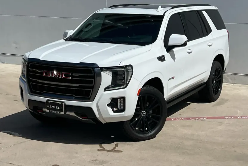2023 Gmc Yukon AT4 photo 1