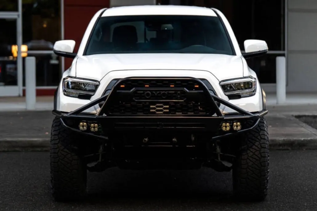 2023 Toyota Tacoma TRD Off-Road photo 1