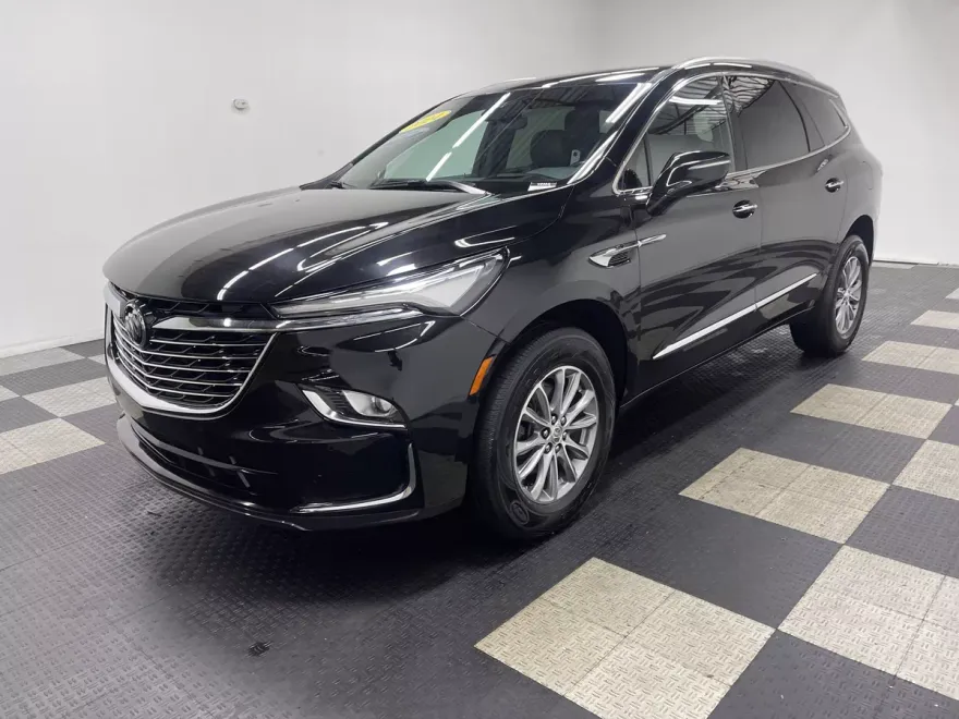 2024 Buick Enclave Premium photo 1