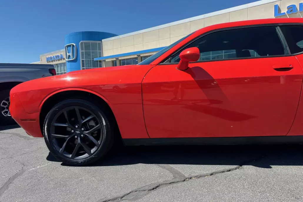 2021 Dodge Challenger SXT photo 1