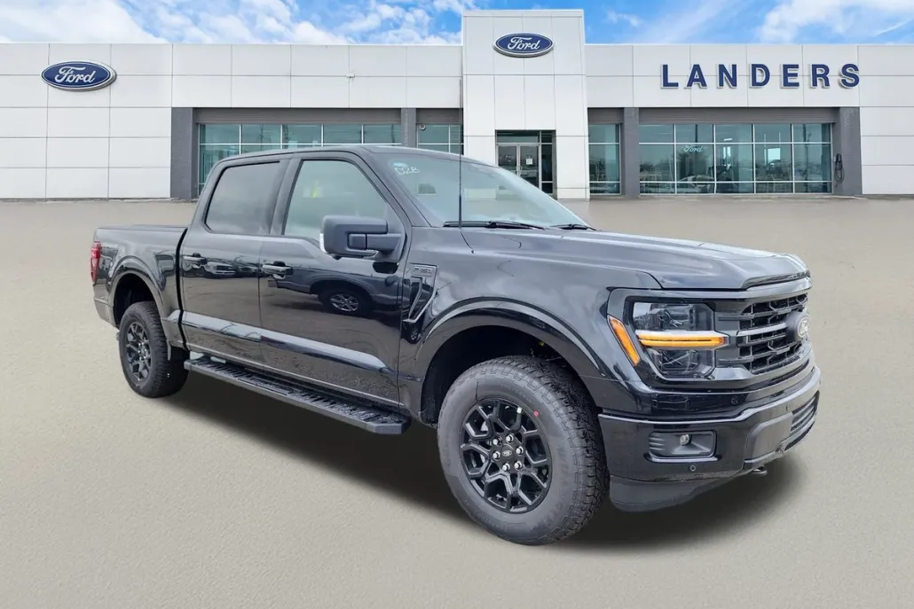 2025 Ford F-150 XLT photo 1
