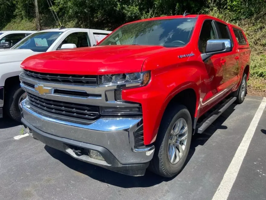 2020 Chevrolet Silverado 1500 LT photo 1