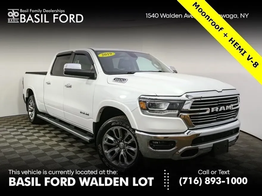 2019 Ram 1500 Laramie photo 1