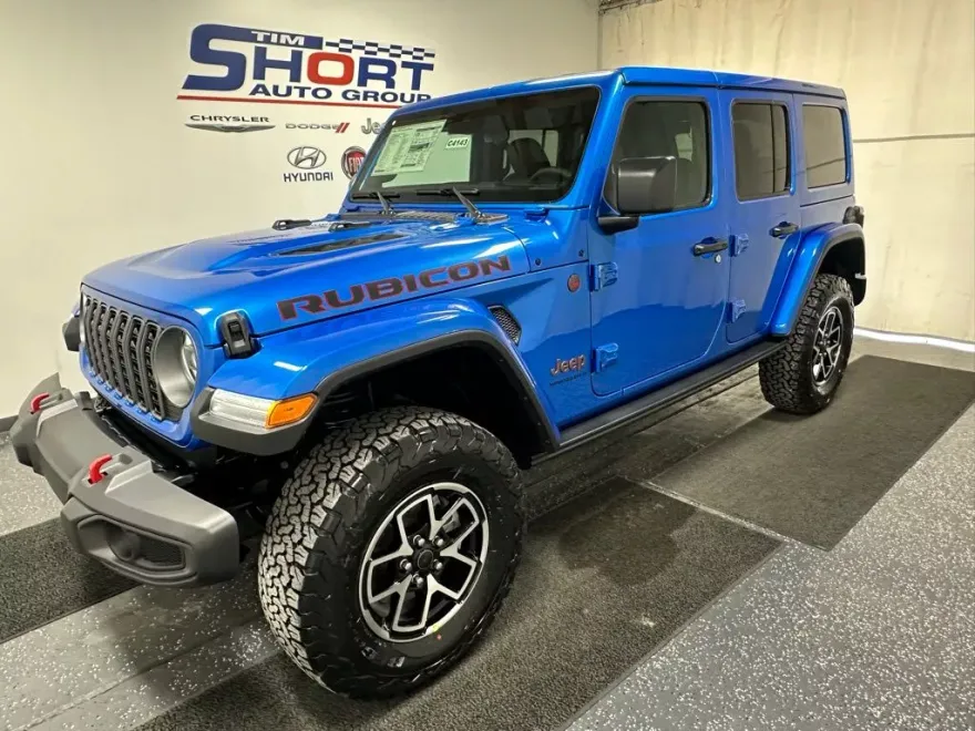 2025 Jeep Wrangler Rubicon photo 1