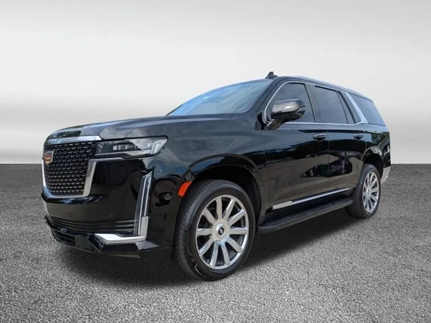 2022 Cadillac Escalade Luxury photo 1