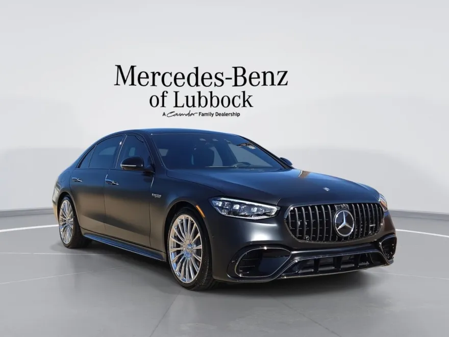 2025 Mercedes Benz S 63 e photo 1