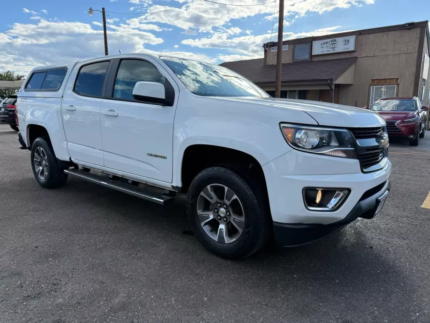 2015 Chevrolet Colorado Z71 photo 1