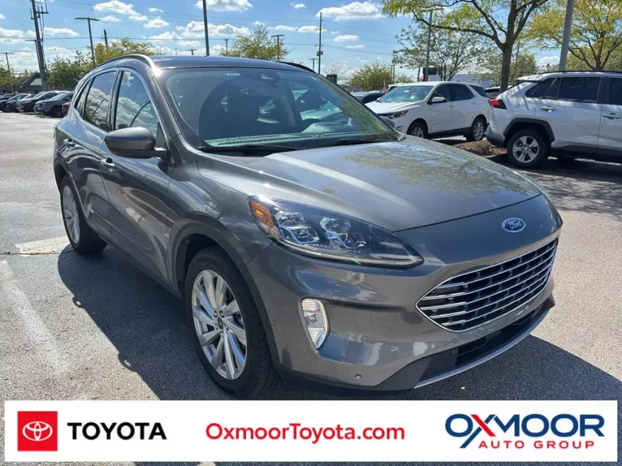 2021 Ford Escape Titanium Hybrid photo 1