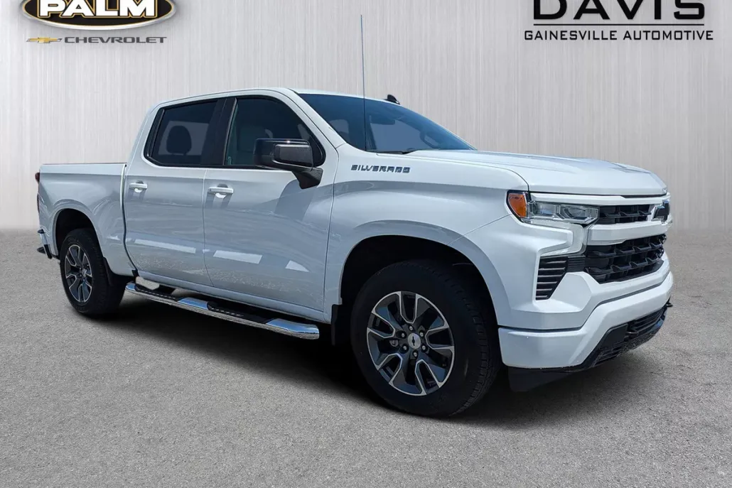 2026 Chevrolet Silverado 1500 RST photo 1