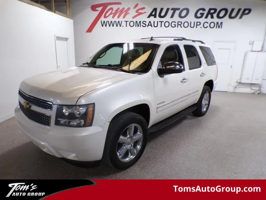 2012 Chevrolet Tahoe LTZ photo 1