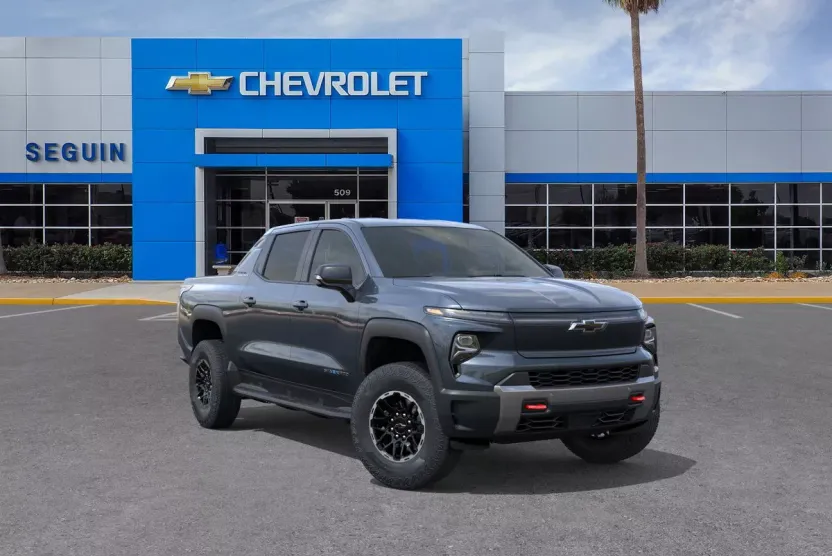 2026 Chevrolet Silverado EV Trail Boss photo 1