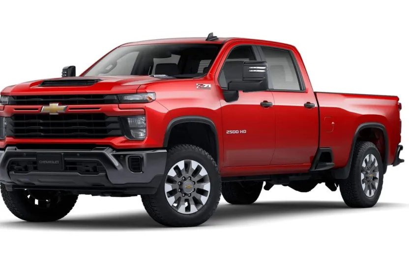 2025 Chevrolet Silverado 2500HD Custom photo 1