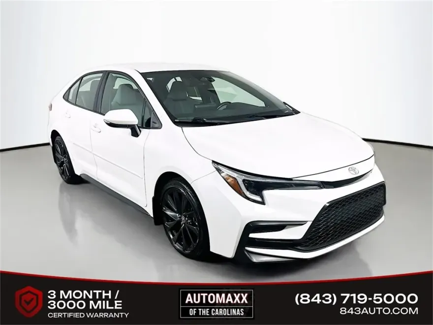 2023 Toyota Corolla SE photo 1