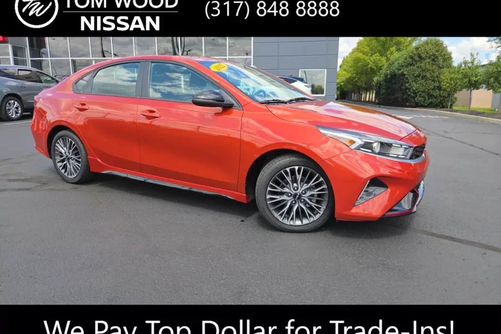 2022 Kia Forte GT-Line photo 1