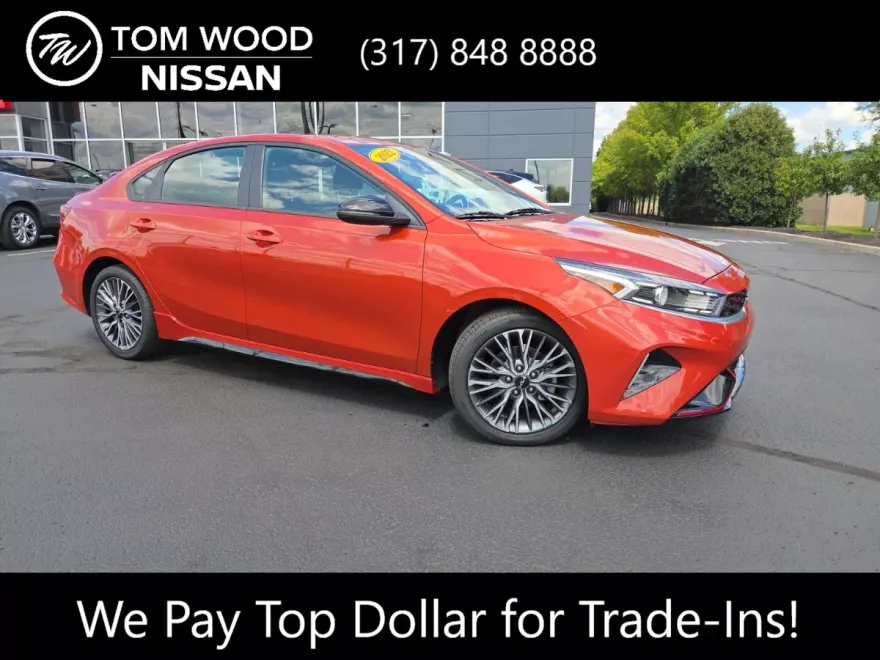 2022 Kia Forte GT-Line photo 1