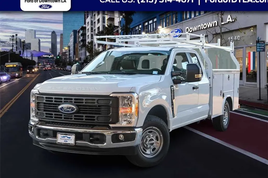 2025 Ford F-250 XL photo 1