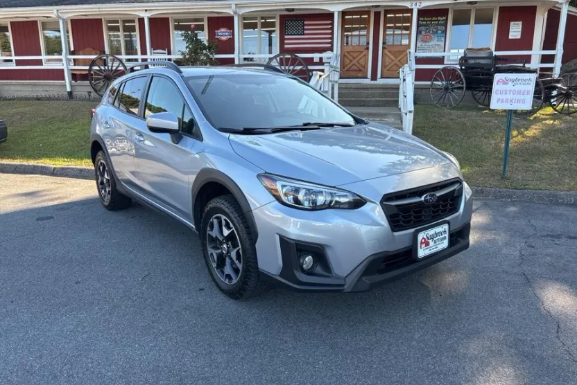 2018 Subaru Crosstrek 2.0i Premium photo 1