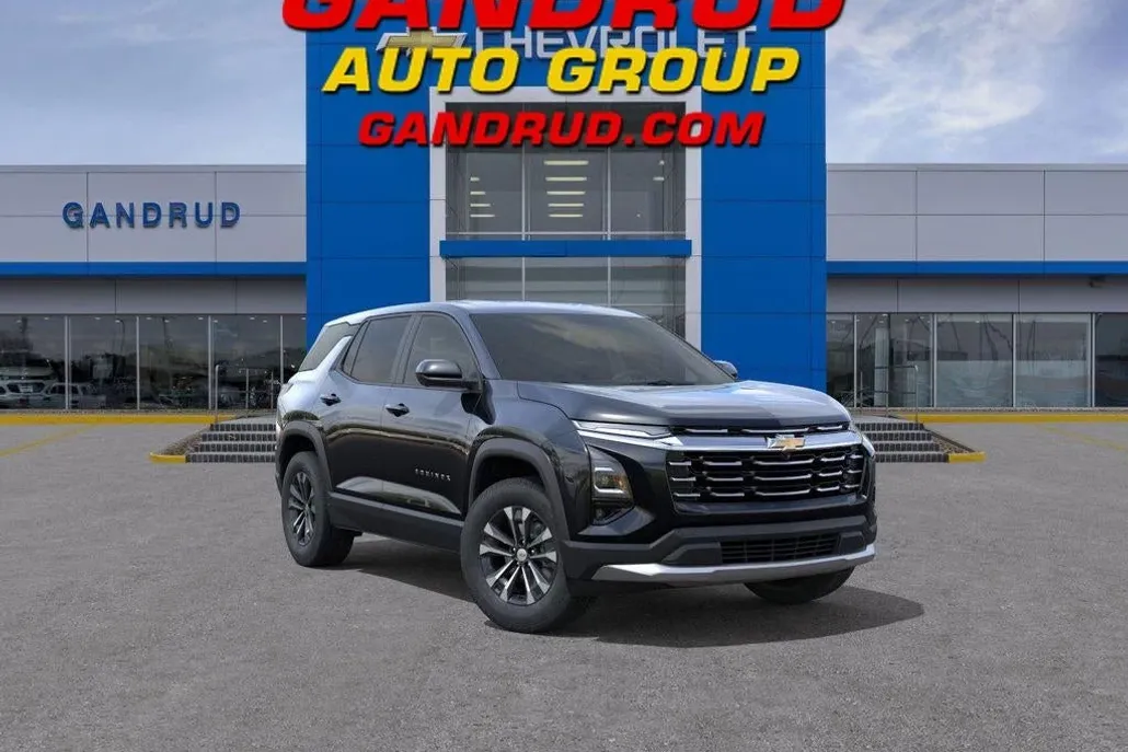 2026 Chevrolet Equinox LT photo 1